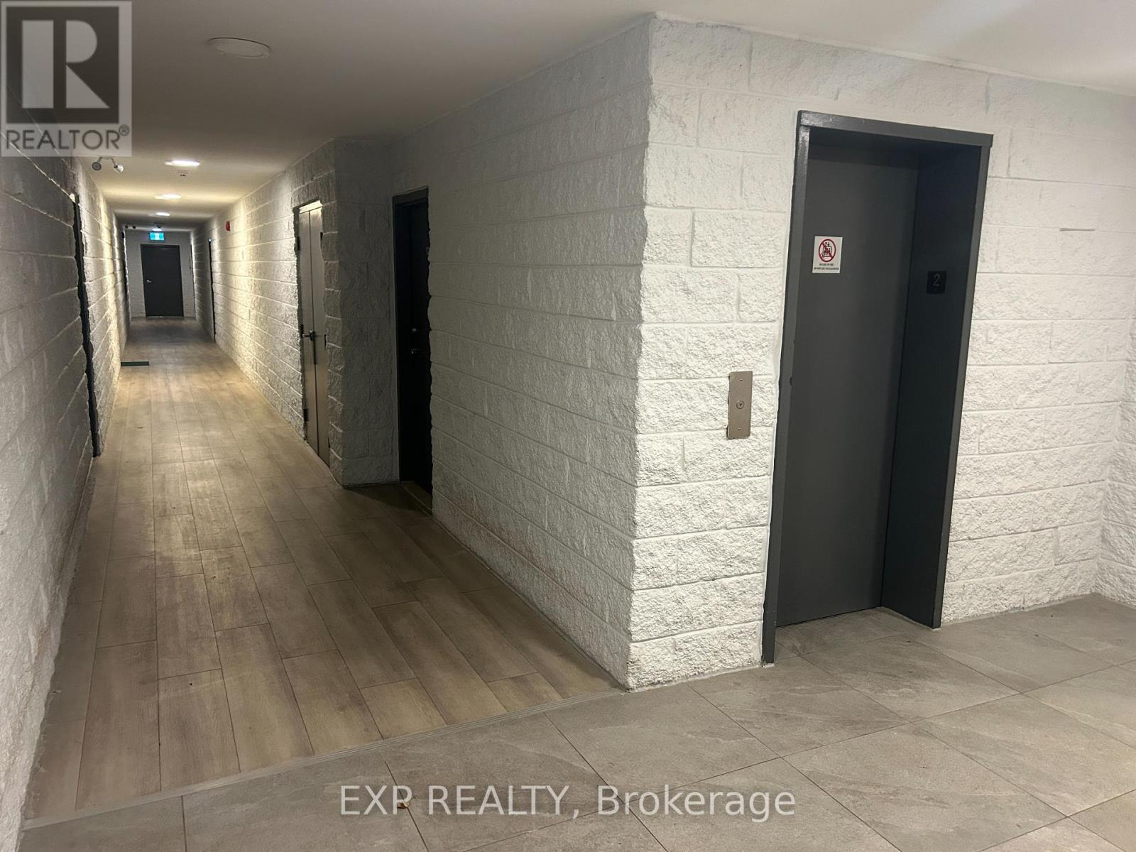 203 - 4422 Huron Street, Niagara Falls, Ontario  L2E 7C8 - Photo 12 - X12510836