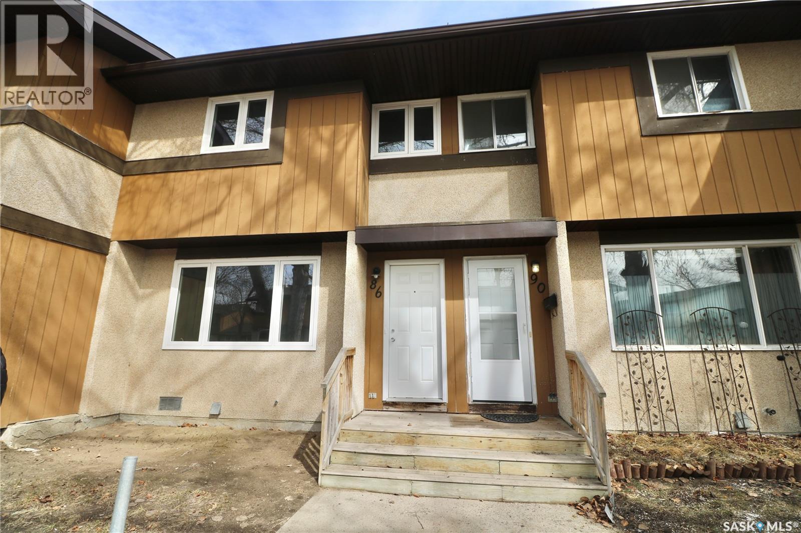 86 Mackenzie Mews, Regina, Saskatchewan  S4N 5N2 - Photo 1 - SK023962