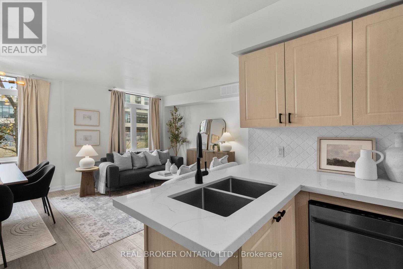 4106 - 41 Sudbury Street, Toronto, Ontario  M6J 3W6 - Photo 6 - C12542542