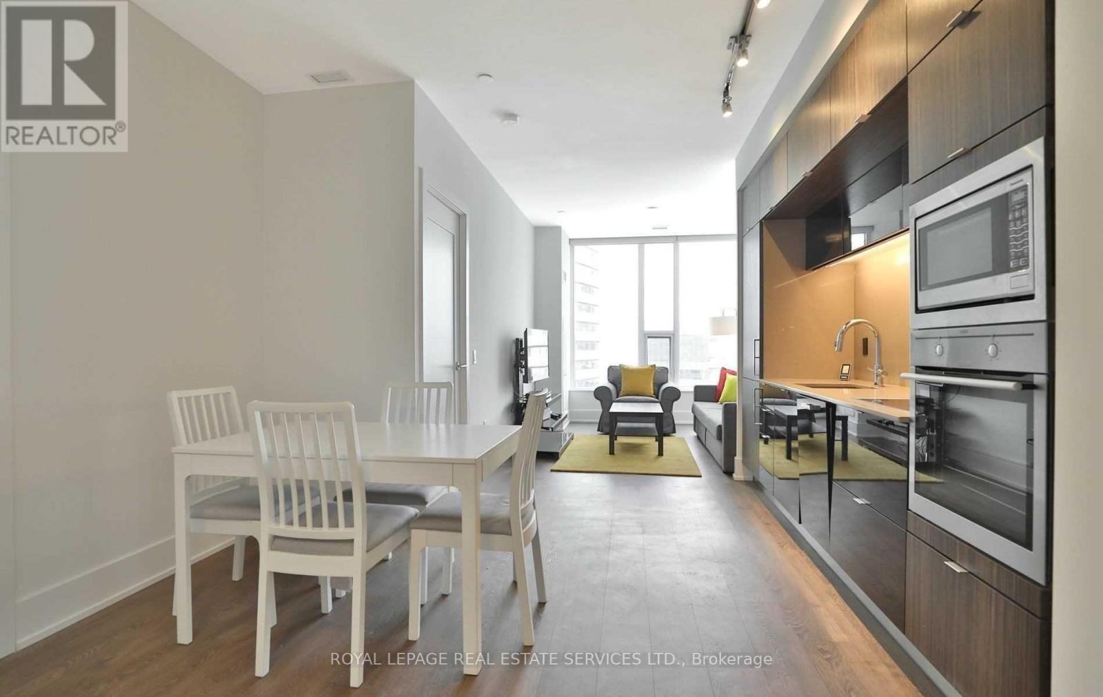 5001 - 10 York Street, Toronto, Ontario  M5J 2L9 - Photo 3 - C12542564