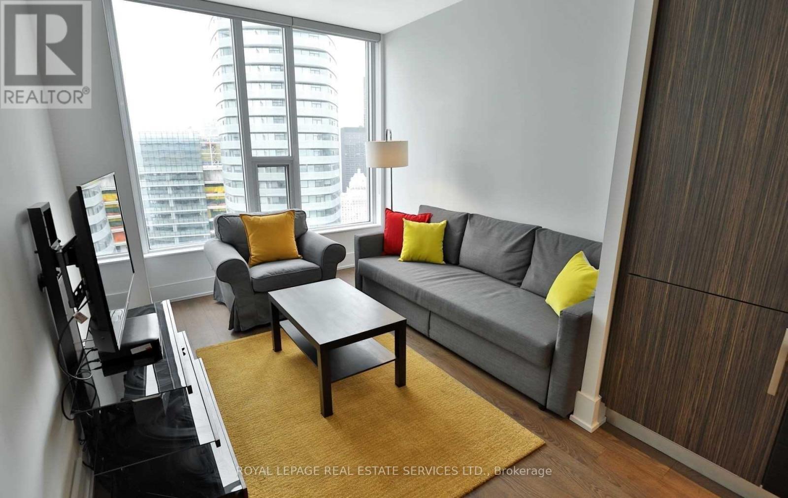 5001 - 10 York Street, Toronto, Ontario  M5J 2L9 - Photo 4 - C12542564