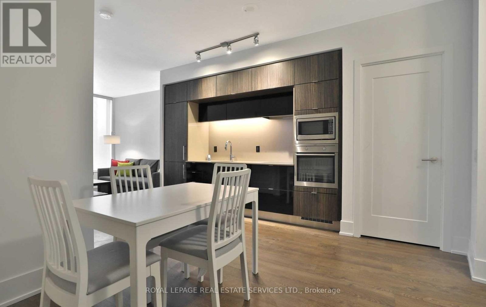 5001 - 10 York Street, Toronto, Ontario  M5J 2L9 - Photo 5 - C12542564