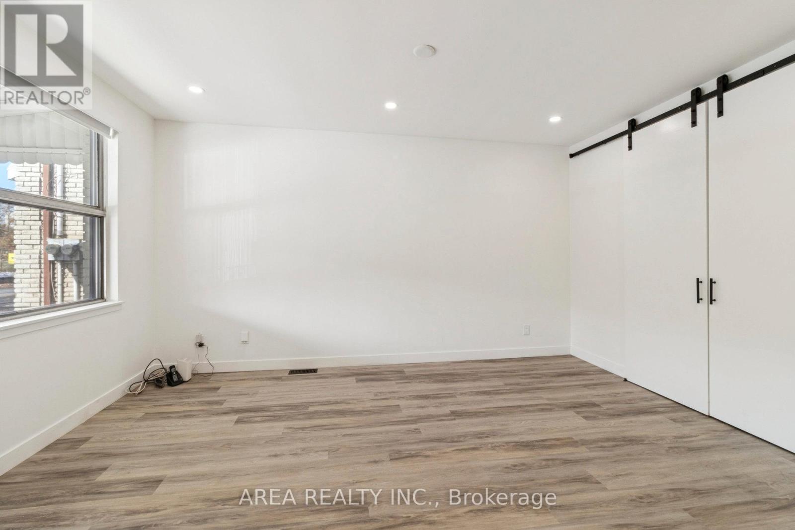 497 Ossington Avenue, Toronto, Ontario  M6G 3T3 - Photo 6 - C12542620