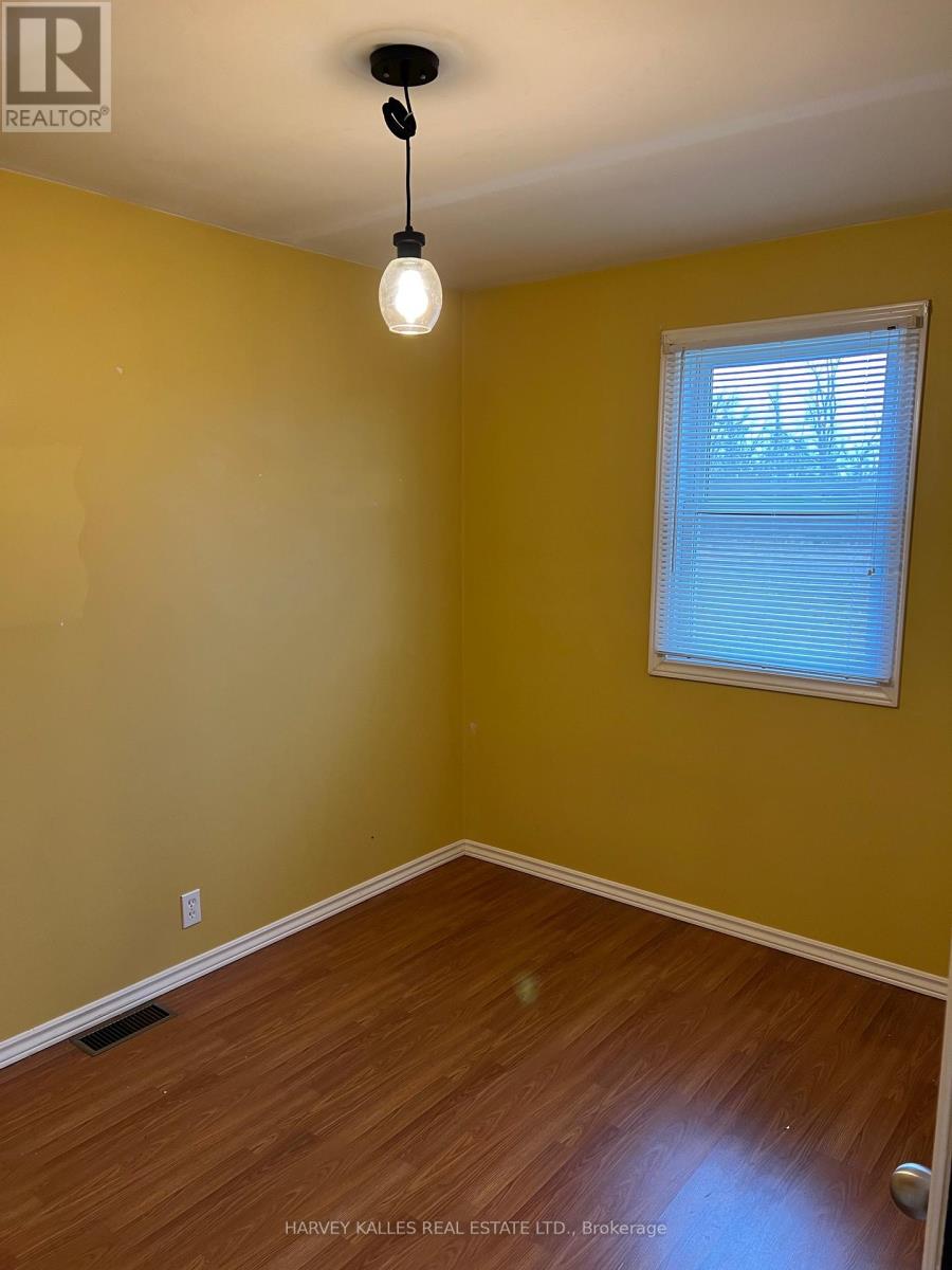 186 Grills Road, Quinte West, Ontario K8N 4Z5 - Photo 23 - X12538470