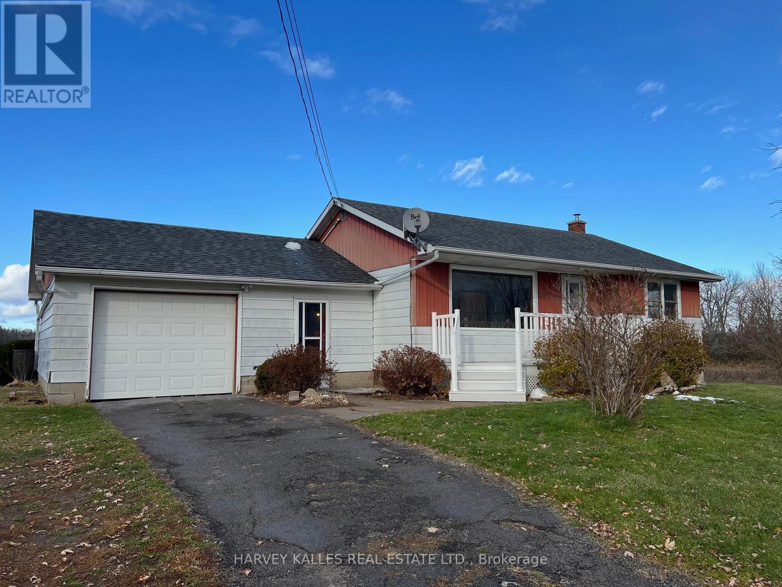 186 Grills Road, Quinte West, Ontario K8N 4Z5 - Photo 27 - X12538470