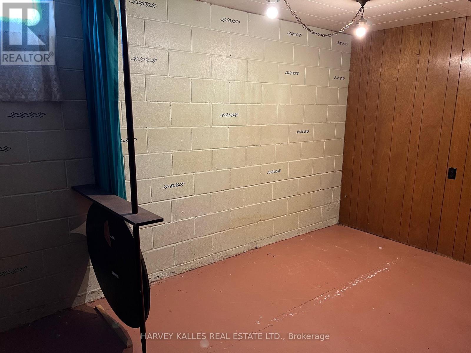 186 Grills Road, Quinte West, Ontario K8N 4Z5 - Photo 31 - X12538470