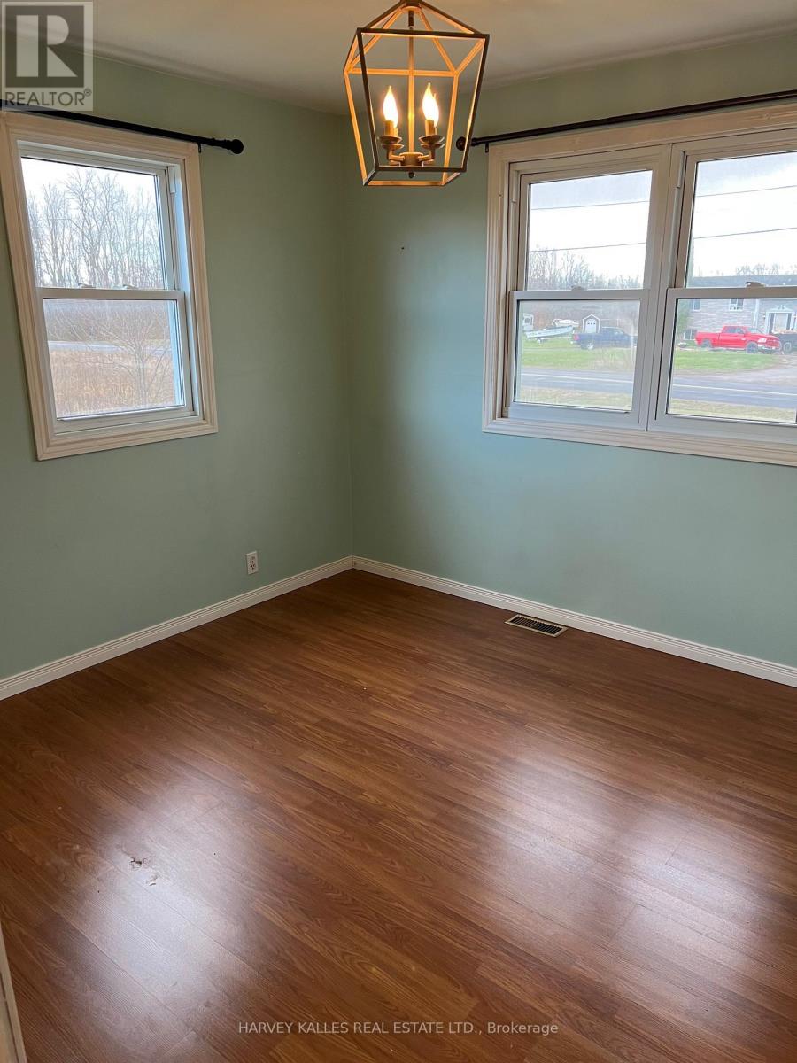 186 Grills Road, Quinte West, Ontario K8N 4Z5 - Photo 24 - X12538470