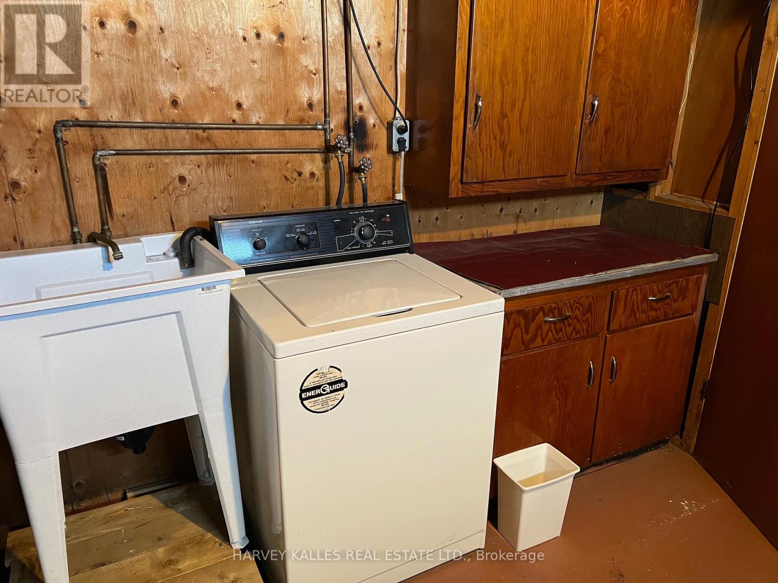 186 Grills Road, Quinte West, Ontario K8N 4Z5 - Photo 32 - X12538470