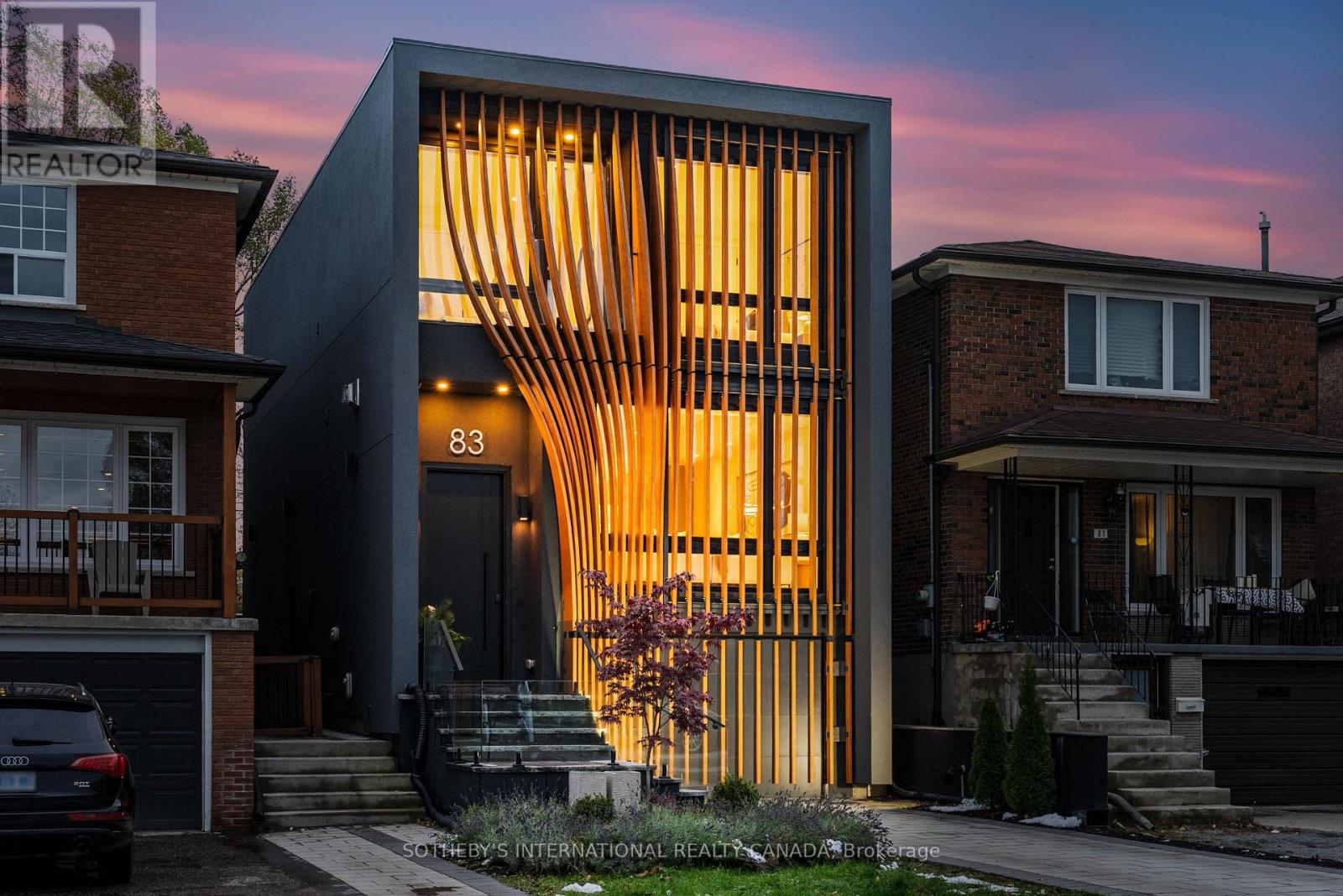 83 VIRGINIA AVENUE, Toronto, Ontario