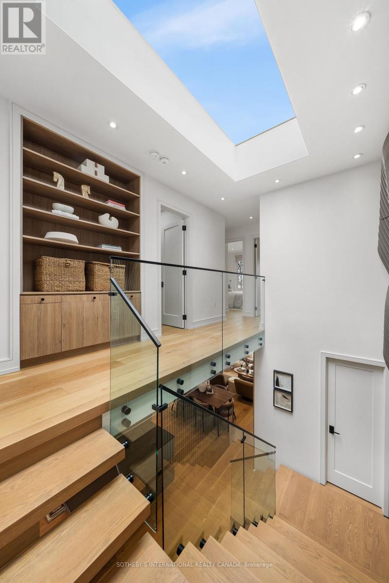 83 Virginia Avenue, Toronto, Ontario  M4C 2S8 - Photo 20 - E12542514