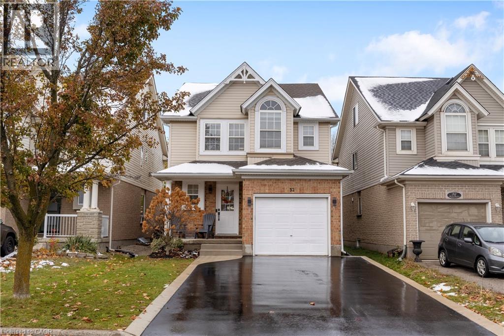 32 MARYANN PRICE Lane, Cambridge, Ontario