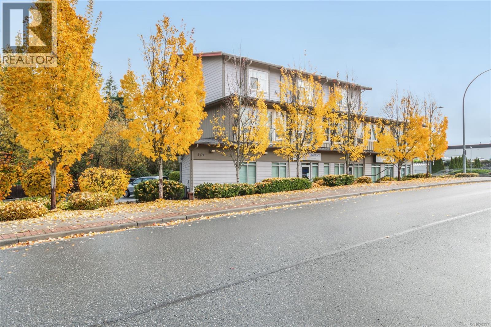 204 5170 Dunster Rd, Nanaimo, British Columbia  V9T 2Z2 - Photo 2 - 1020337