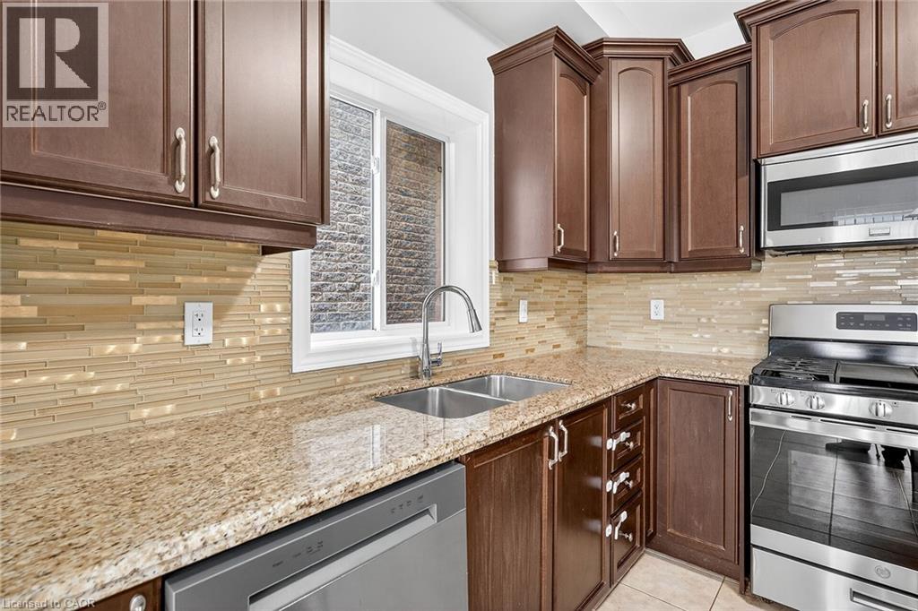 61 Irwin Avenue, Ancaster, Ontario L9K 0E9 - Photo 7 - 40787965