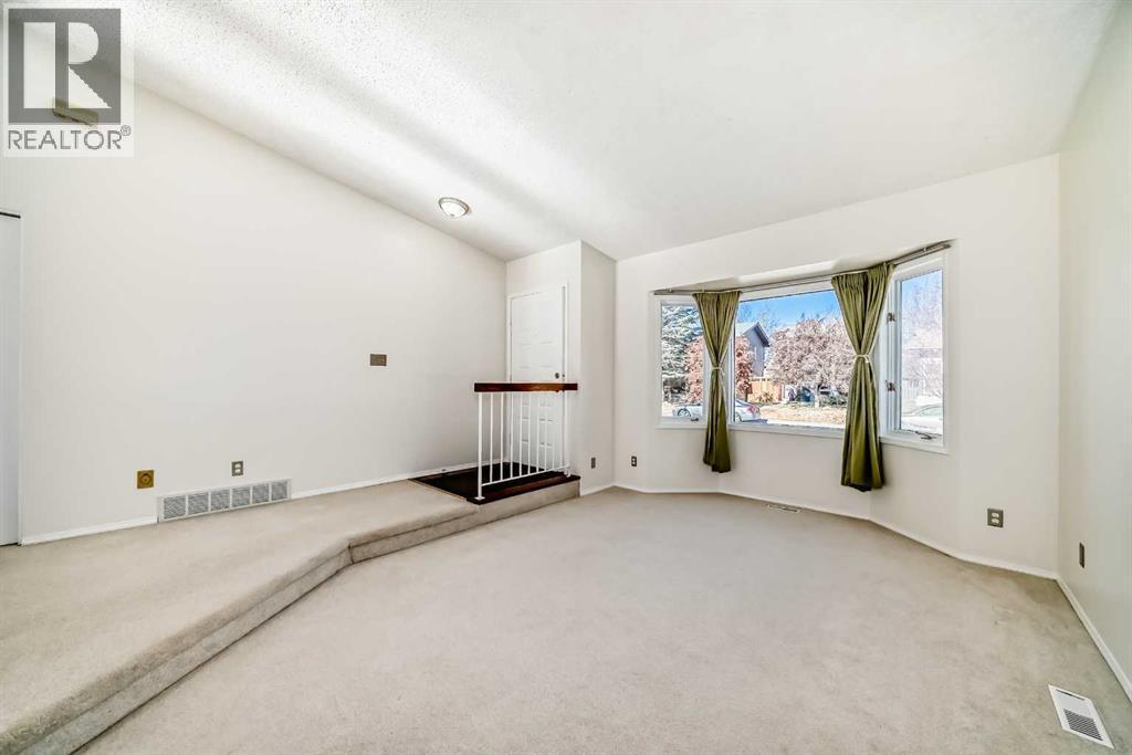 172 Sunvale Crescent Se, Calgary, Alberta  T2S 2P7 - Photo 13 - A2266284