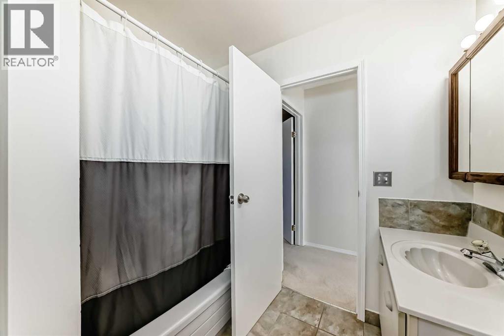 172 Sunvale Crescent Se, Calgary, Alberta  T2S 2P7 - Photo 30 - A2266284