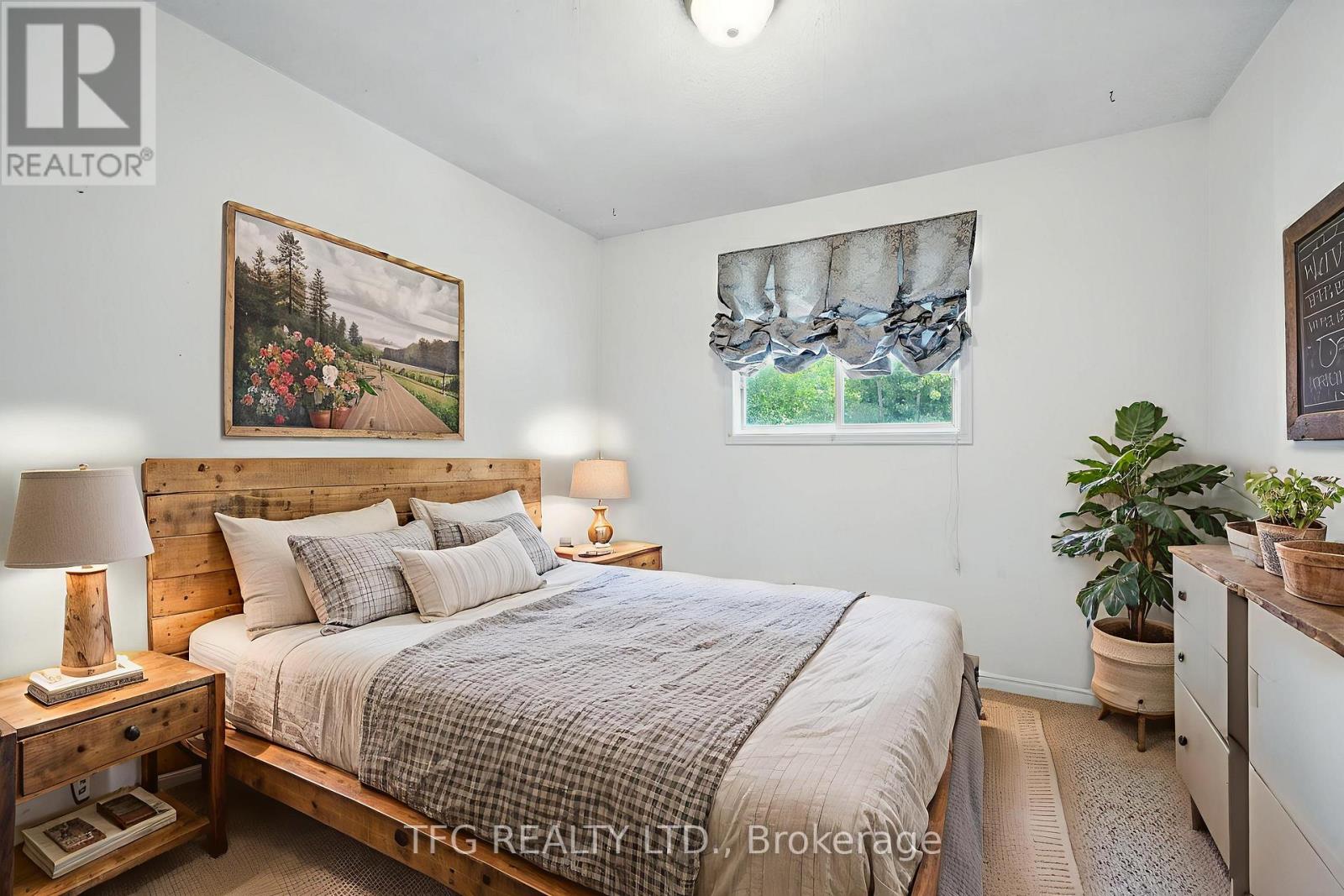 165 Sutherland Crescent, Cobourg, Ontario K9A 5L6 - Photo 17 - X12542756