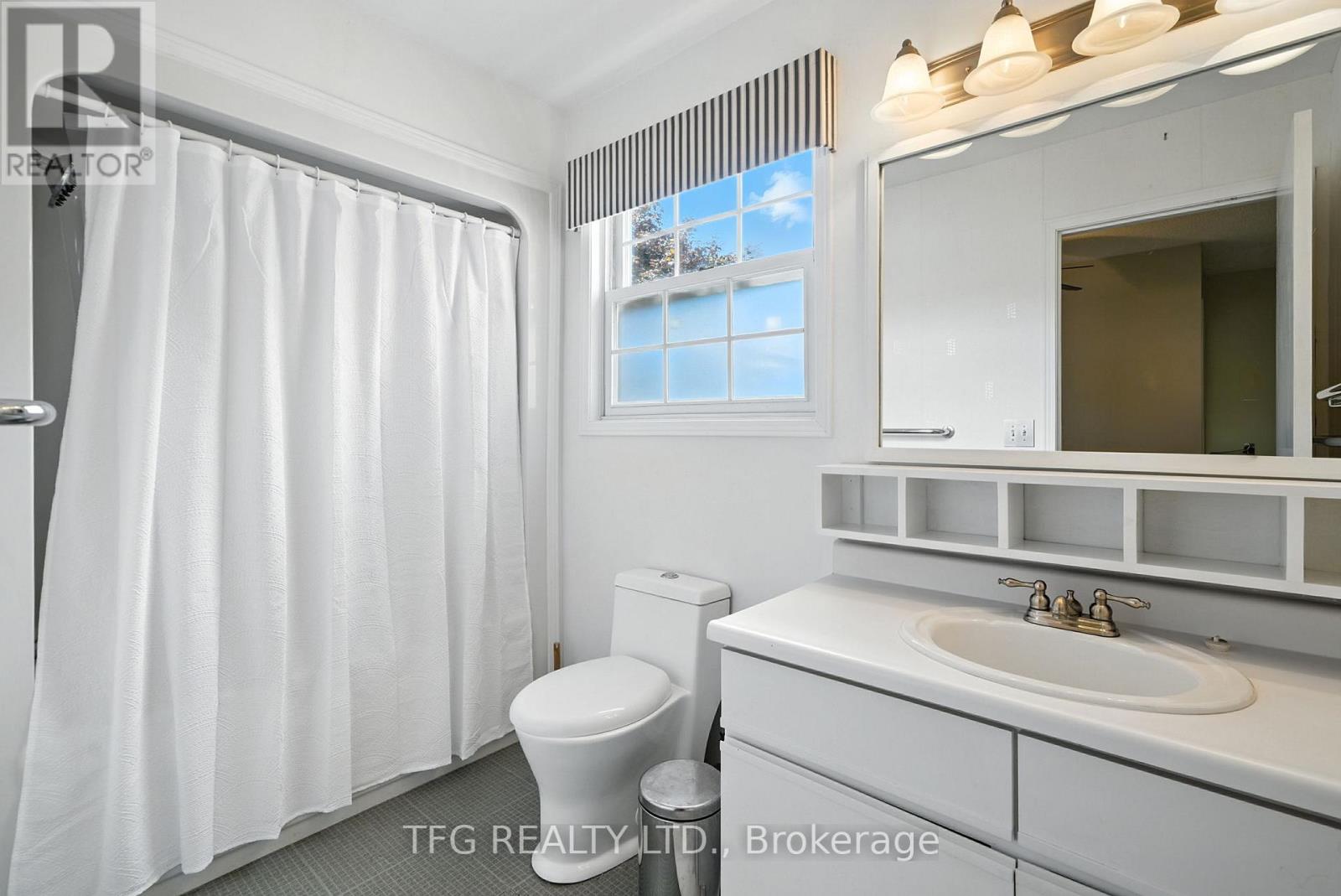 165 Sutherland Crescent, Cobourg, Ontario K9A 5L6 - Photo 19 - X12542756