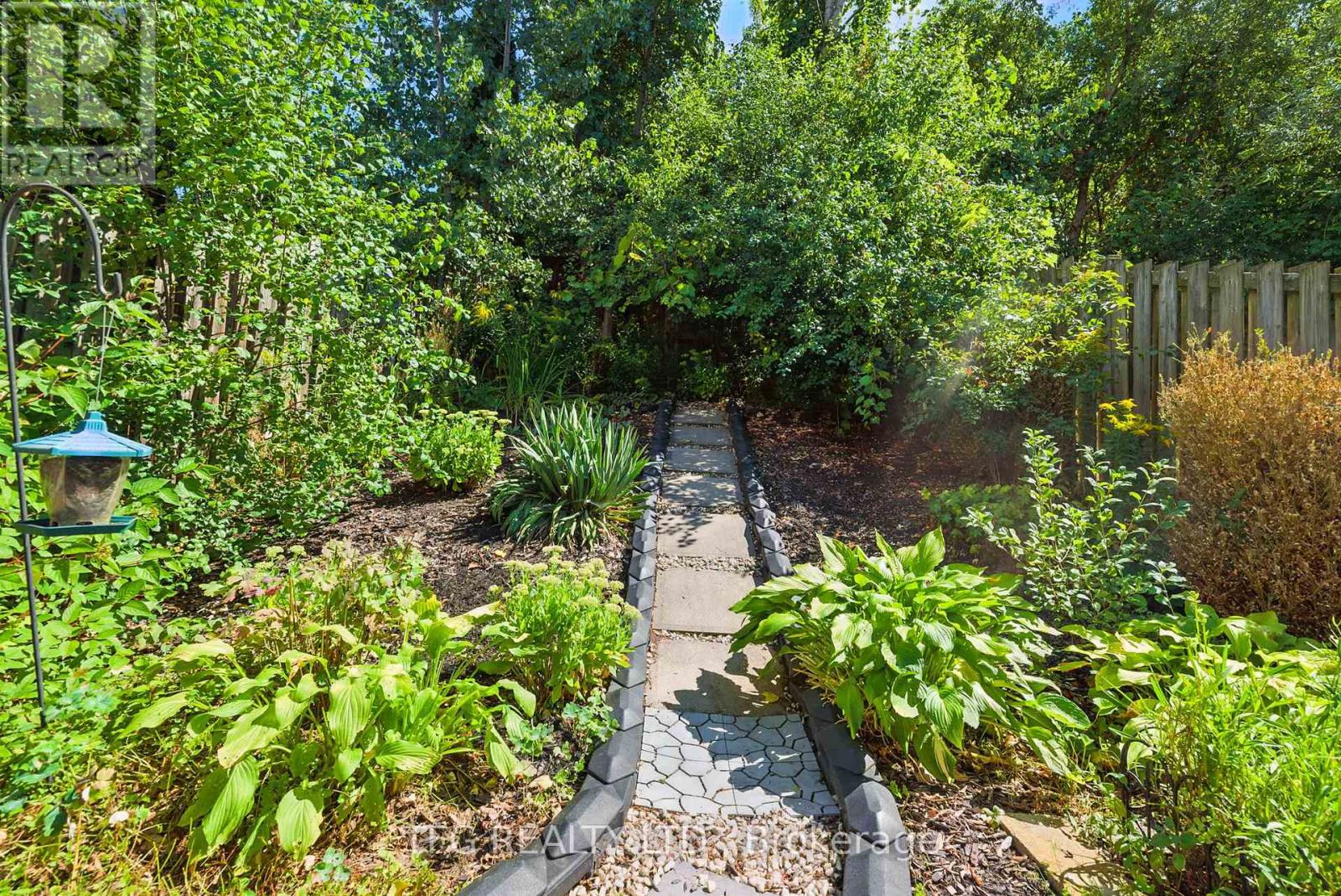 165 Sutherland Crescent, Cobourg, Ontario K9A 5L6 - Photo 27 - X12542756