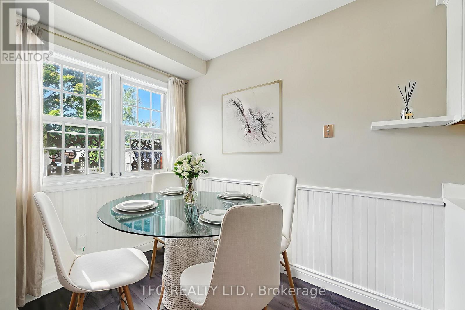 165 Sutherland Crescent, Cobourg, Ontario K9A 5L6 - Photo 5 - X12542756