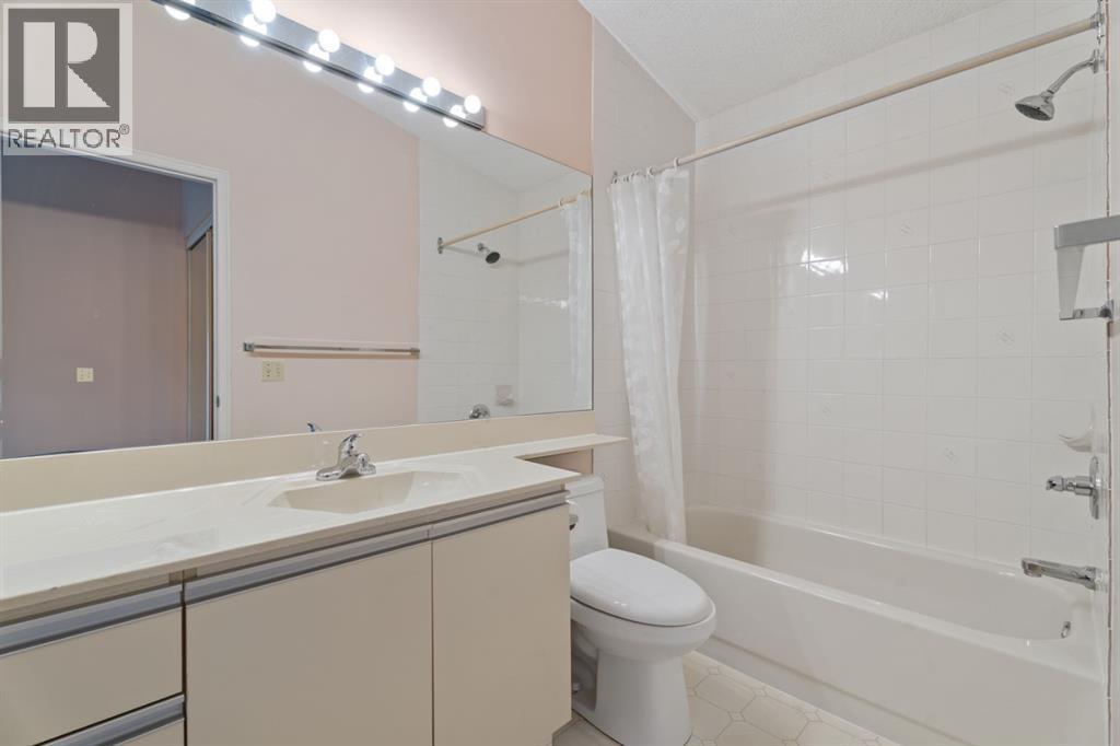 221 Sandringham Road Nw, Calgary, Alberta  T3K 3Z1 - Photo 31 - A2269021