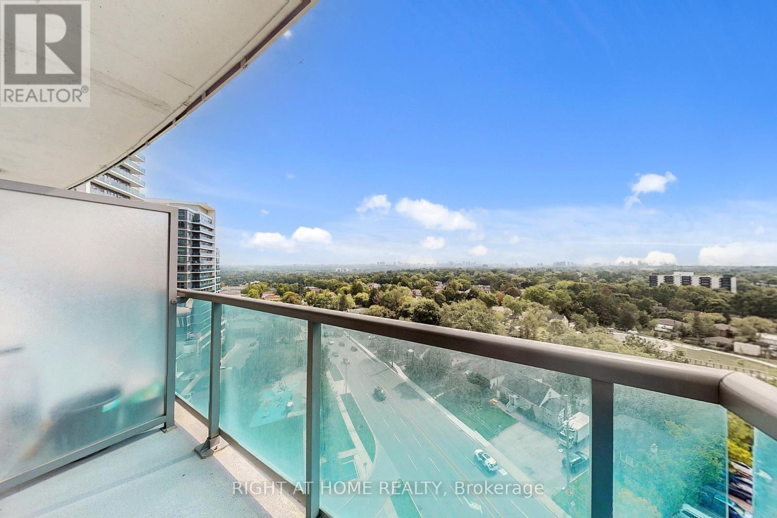 1127 - 7161 Yonge Street, Markham, Ontario  L3T 0C8 - Photo 31 - N12542522