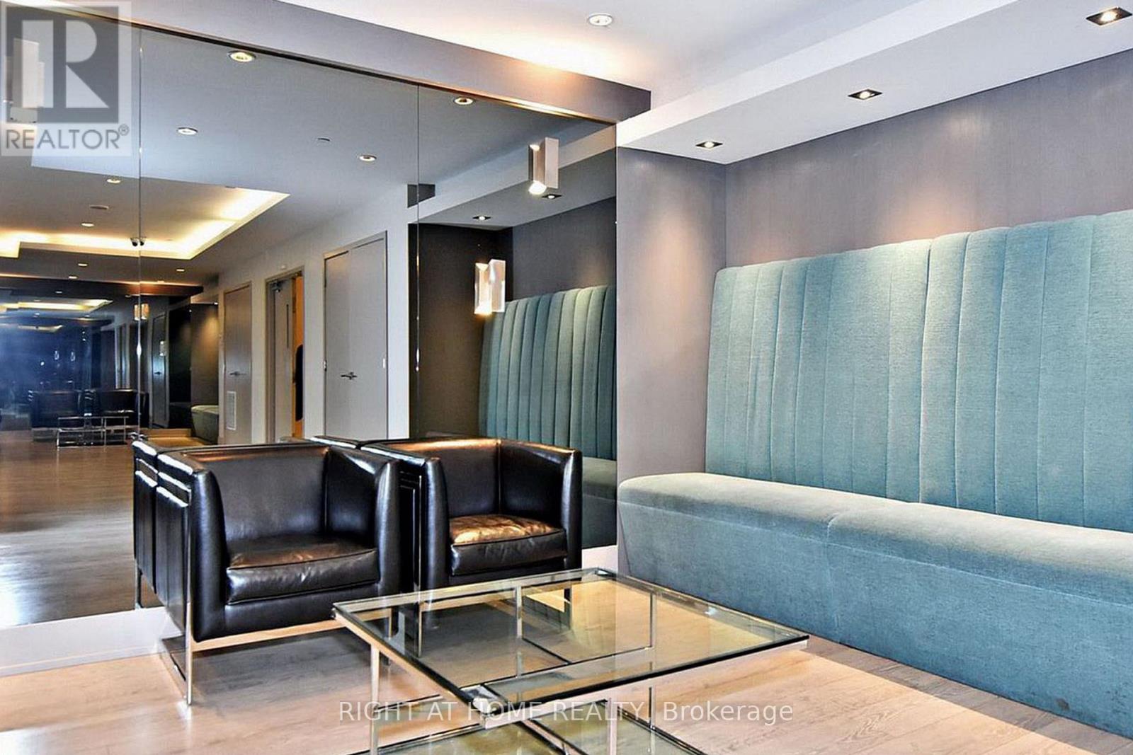 1127 - 7161 Yonge Street, Markham, Ontario  L3T 0C8 - Photo 41 - N12542522