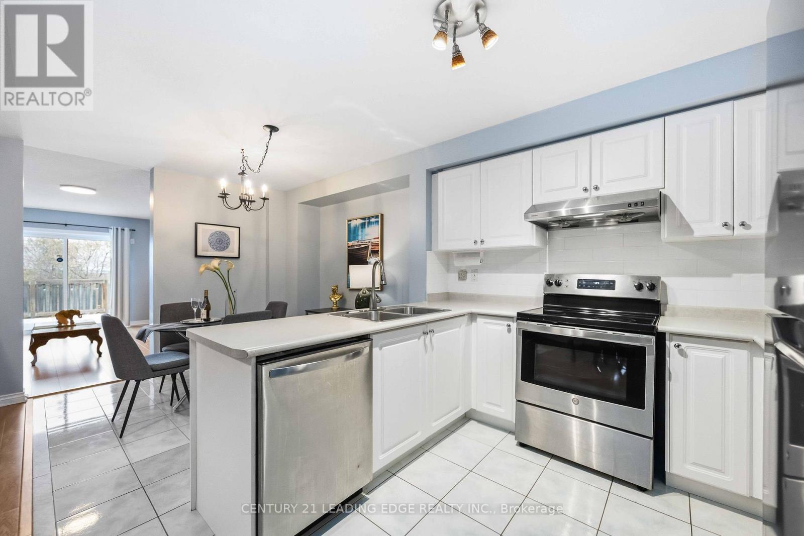 54 Redkey Drive, Markham, Ontario  L3S 4R4 - Photo 12 - N12542552