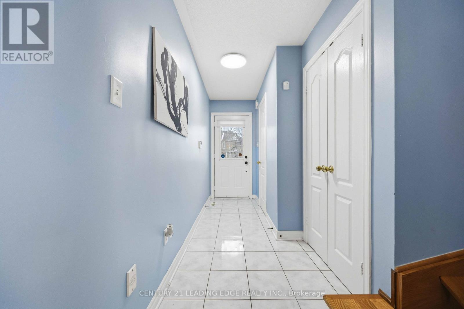 54 Redkey Drive, Markham, Ontario  L3S 4R4 - Photo 5 - N12542552