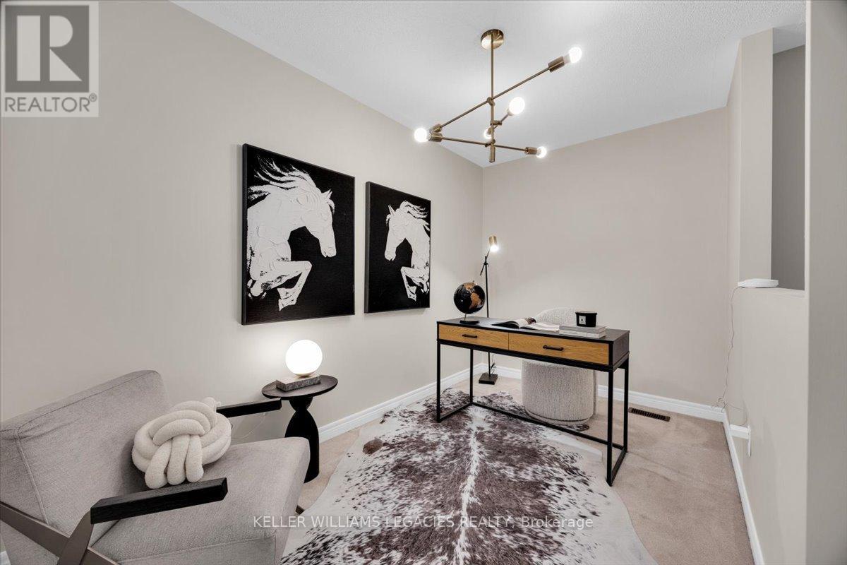 208 Greenwood Road, Whitchurch-Stouffville, Ontario  L4A 4N8 - Photo 17 - N12542586