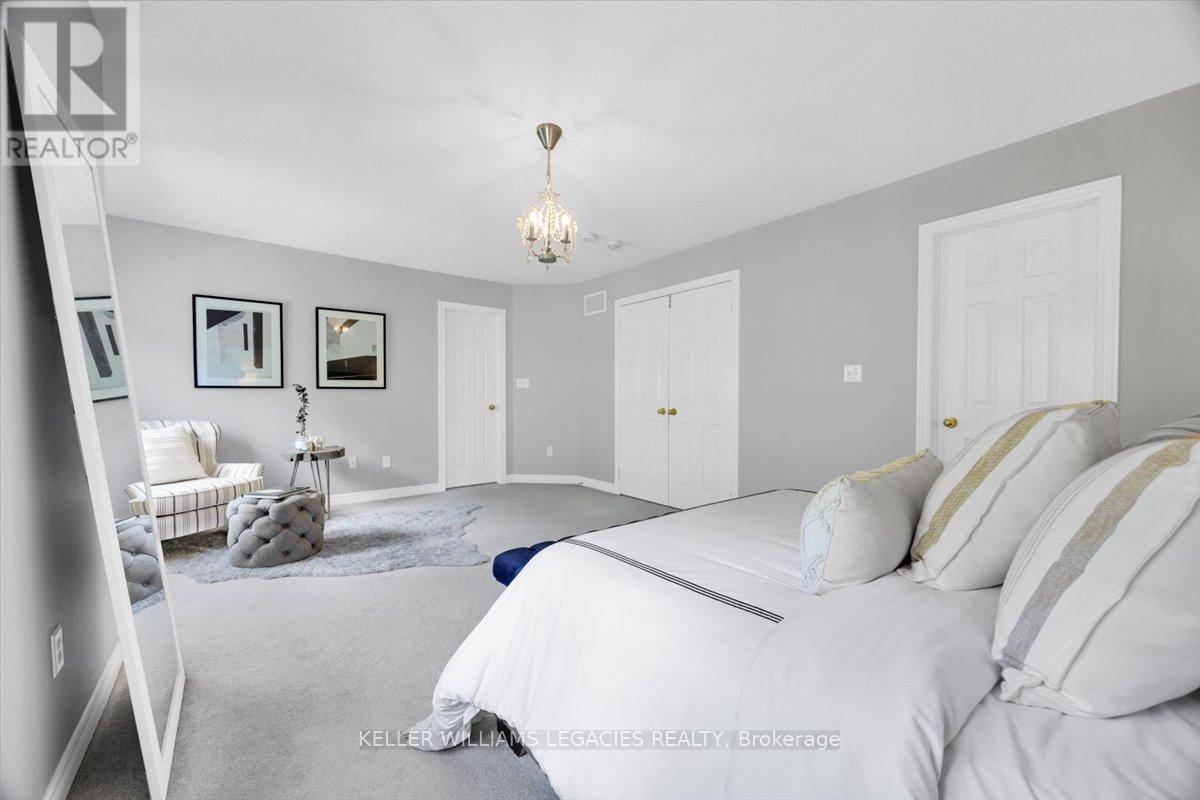 208 Greenwood Road, Whitchurch-Stouffville, Ontario  L4A 4N8 - Photo 21 - N12542586