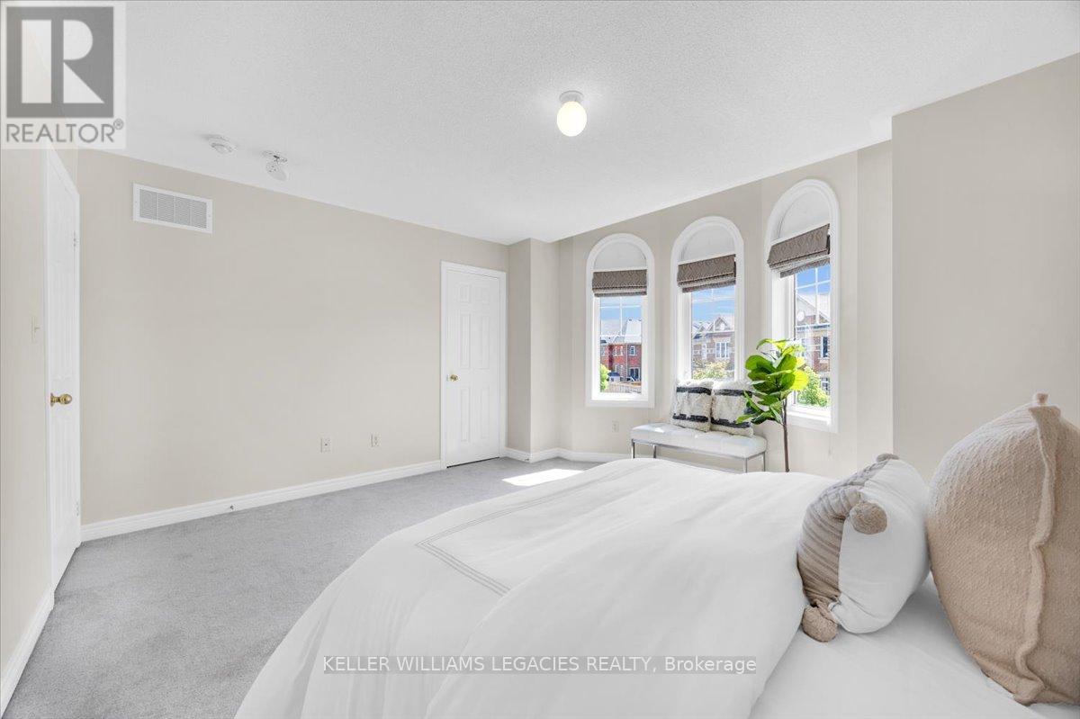 208 Greenwood Road, Whitchurch-Stouffville, Ontario  L4A 4N8 - Photo 30 - N12542586