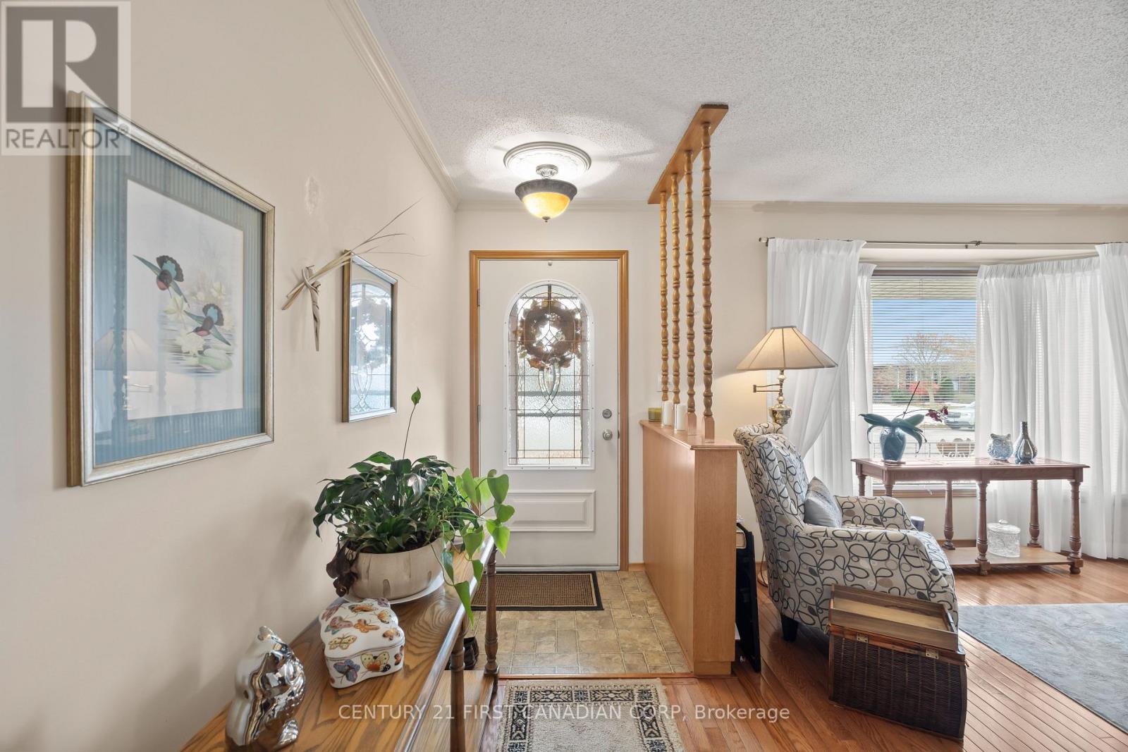 49 Bonnie Place, St. Thomas, Ontario  N5R 5W6 - Photo 8 - X12542696