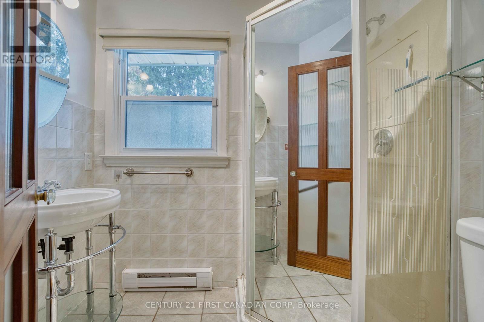 74 Daleview Crescent, London North, Ontario  N5X 1H1 - Photo 20 - X12542876