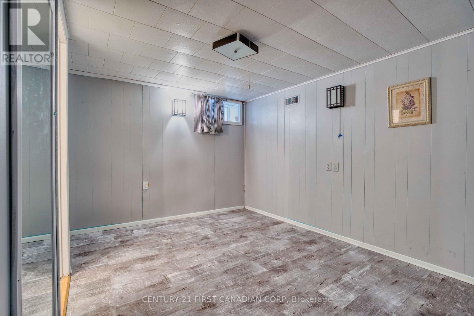 74 Daleview Crescent, London North, Ontario  N5X 1H1 - Photo 28 - X12542876