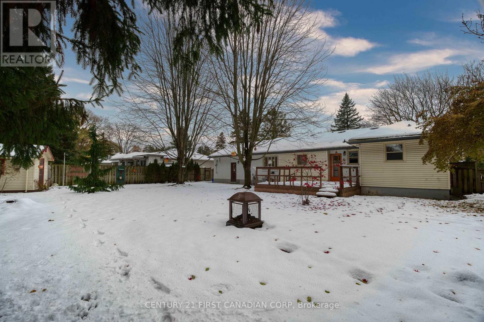 74 Daleview Crescent, London North, Ontario  N5X 1H1 - Photo 35 - X12542876