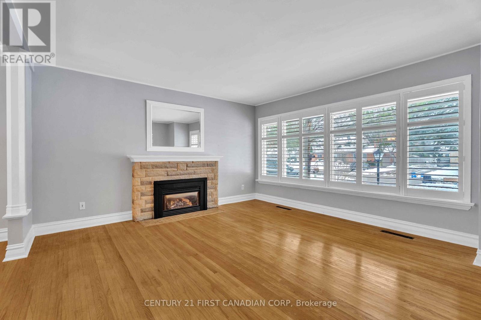 74 Daleview Crescent, London North, Ontario  N5X 1H1 - Photo 7 - X12542876