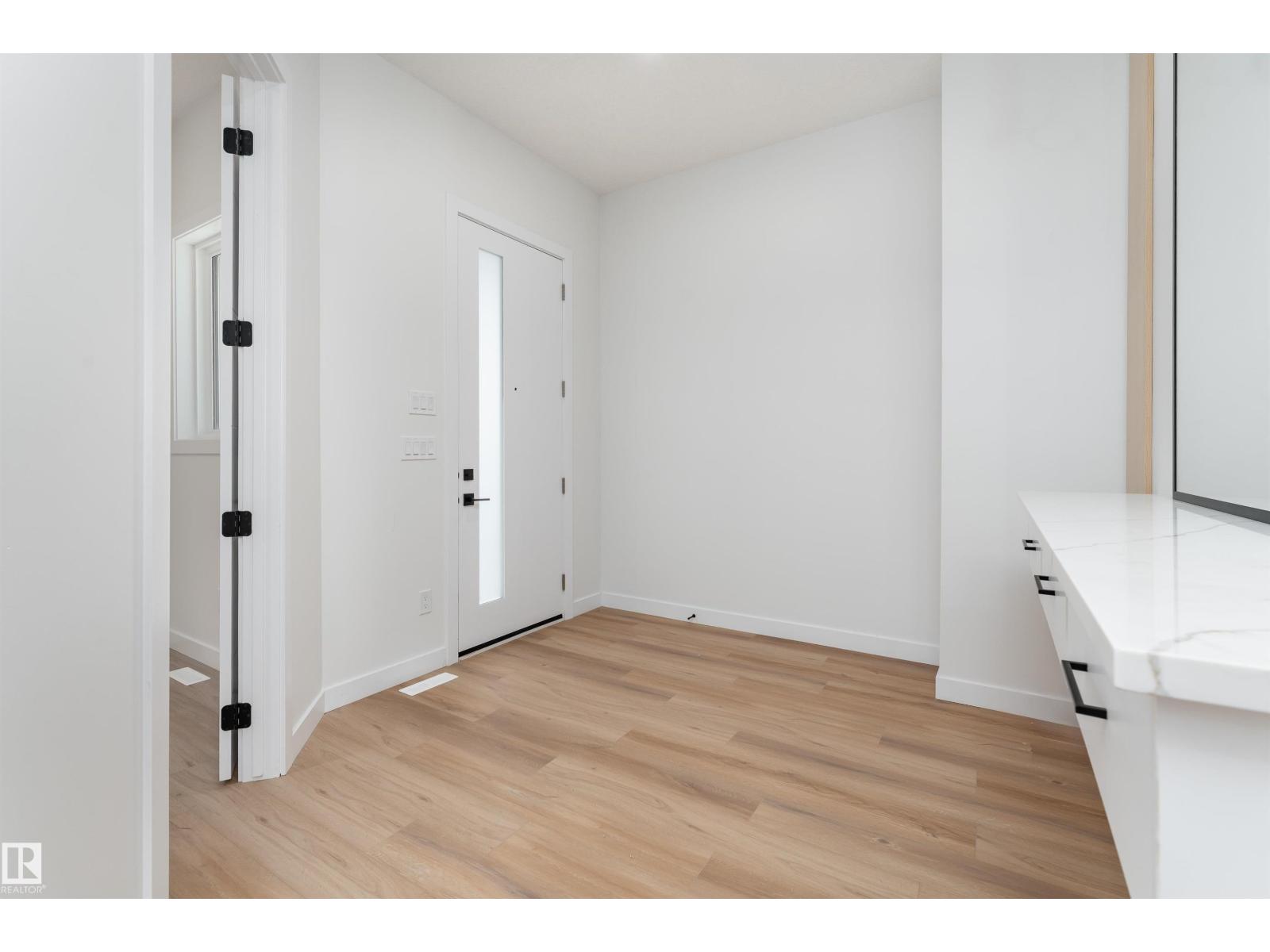 147 Graybriar Dr, Stony Plain, Alberta  T7Z 2Z2 - Photo 2 - E4465640