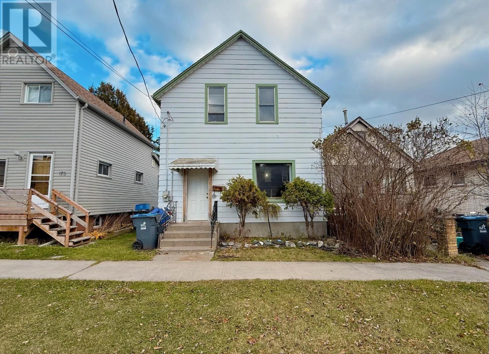 175 Machar Ave, Thunder Bay, Ontario  P7B 2Y7 - Photo 1 - TB253417