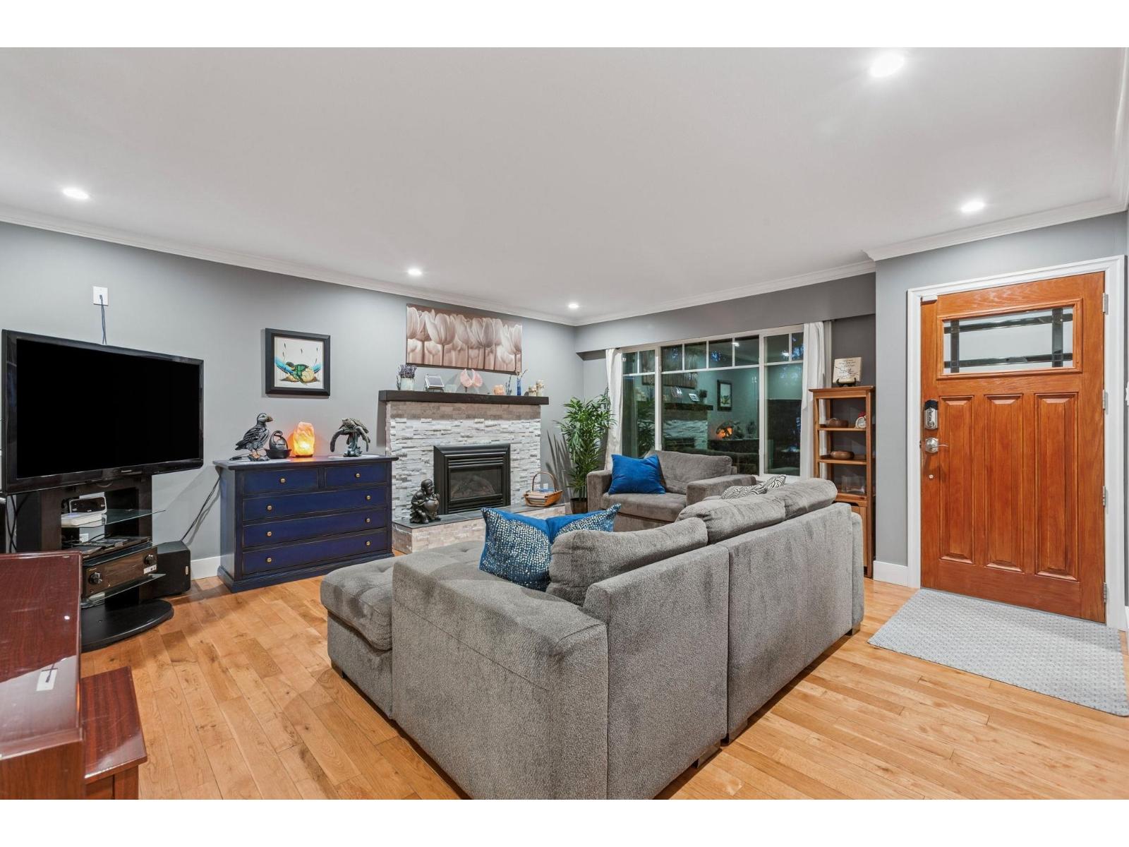 20694 39 Avenue, Langley, British Columbia V3A 2V6 - Photo 3 - R3067257