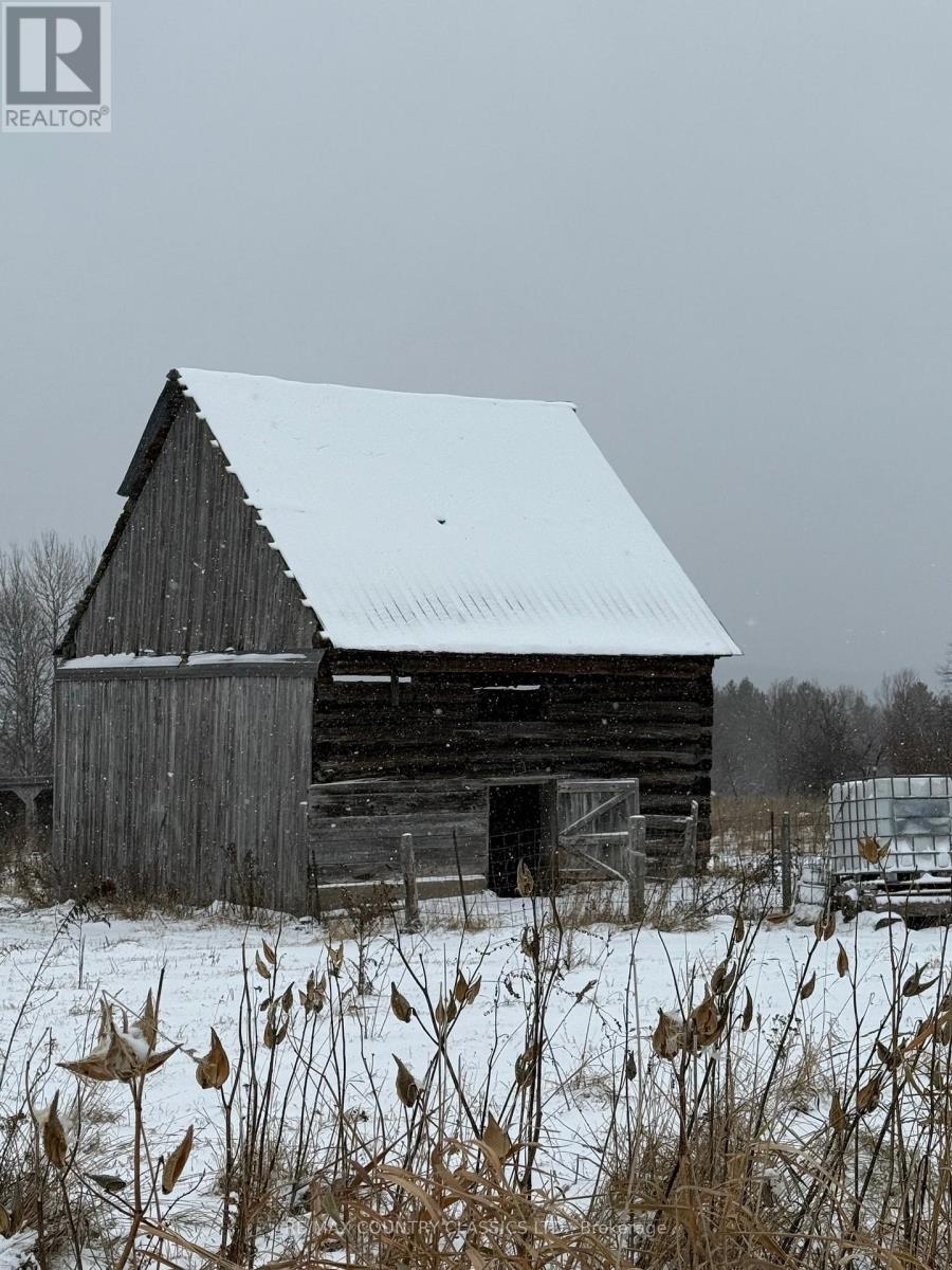 219 Comerford Road S, Brudenell, Ontario K0J 2E0 - Photo 5 - X12542862