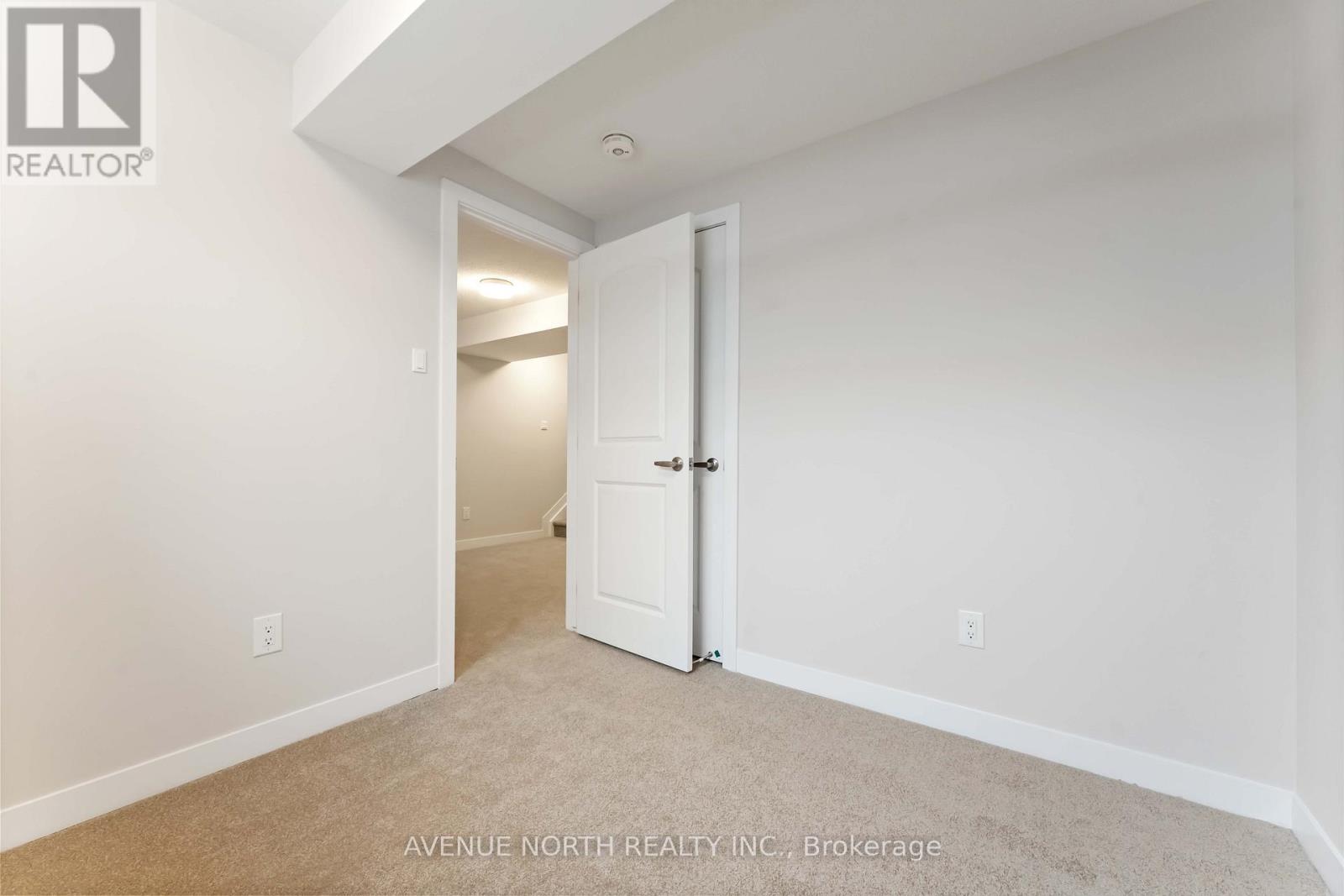 364 Les Emmerson Drive, Ottawa, Ontario  K2J 7L7 - Photo 24 - X12542716