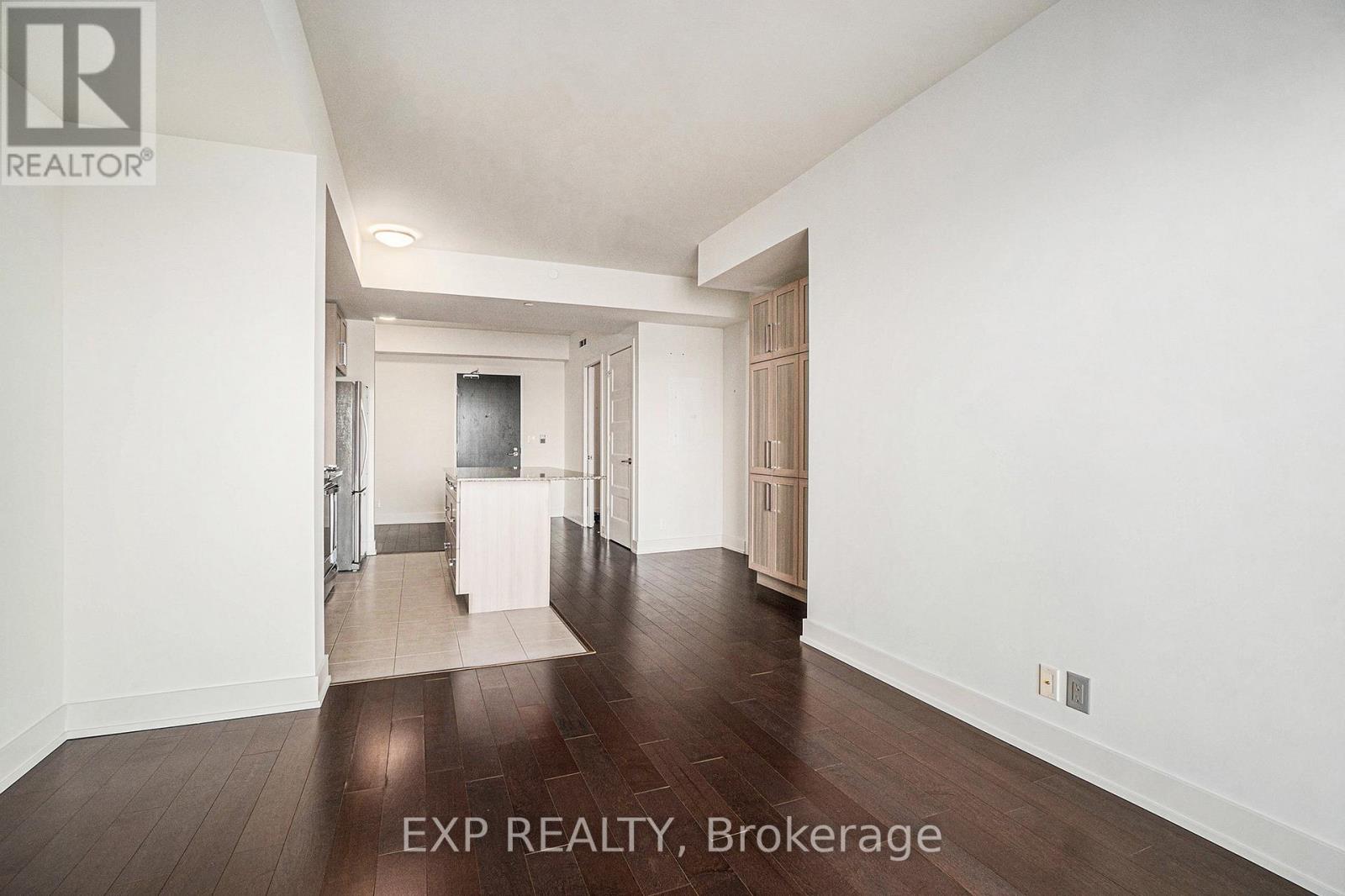 2403 - 485 Richmond Road, Ottawa, Ontario  K2A 3W9 - Photo 4 - X12542720