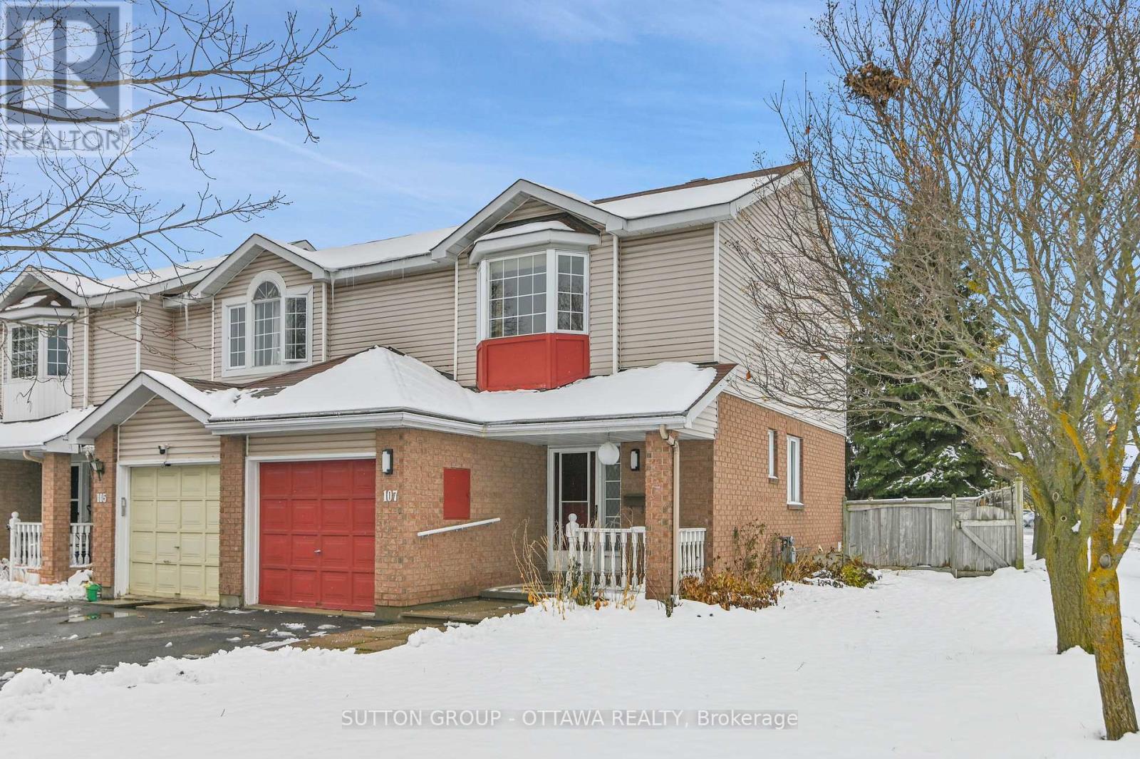 107 Jackman Terrace, Ottawa, Ontario  K2L 4C9 - Photo 2 - X12542796