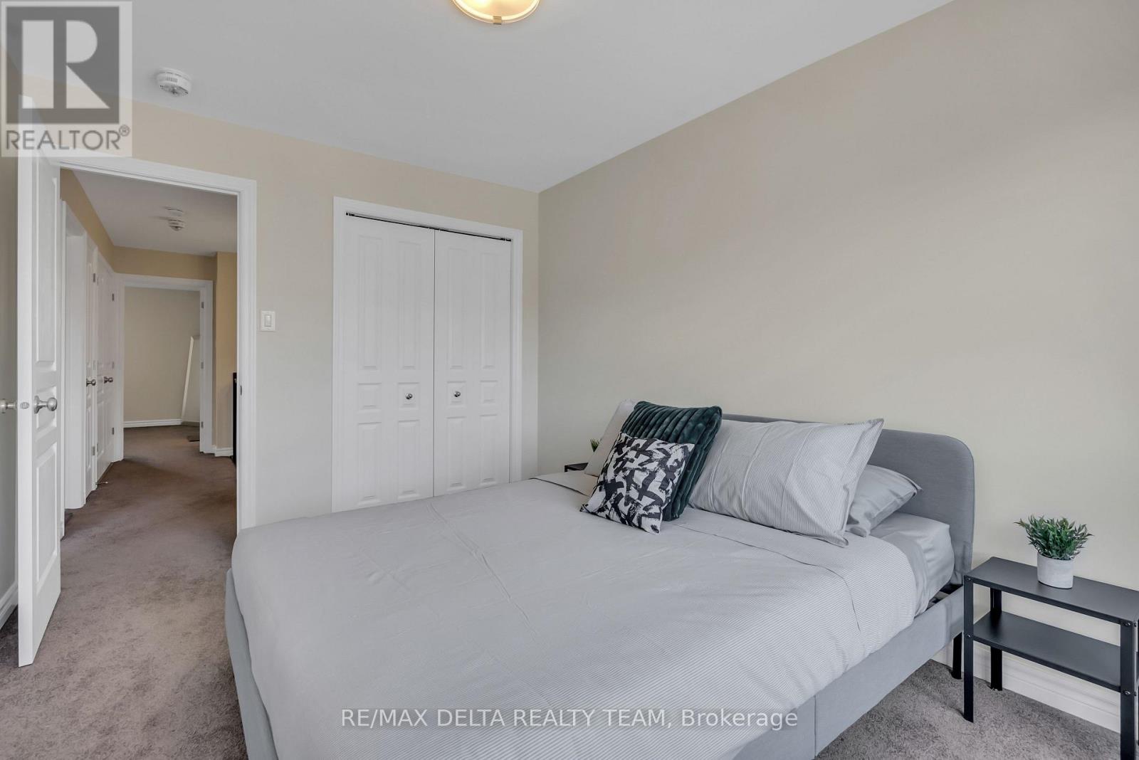 700 Guardian Grove, Ottawa, Ontario  K1X 3V5 - Photo 14 - X12542854