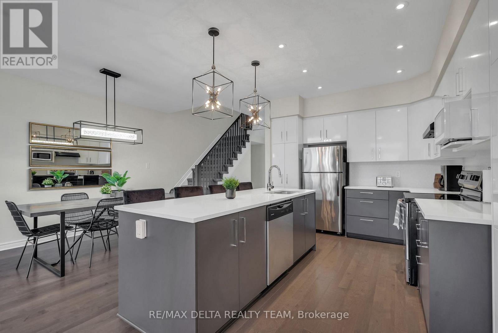 700 Guardian Grove, Ottawa, Ontario  K1X 3V5 - Photo 5 - X12542854