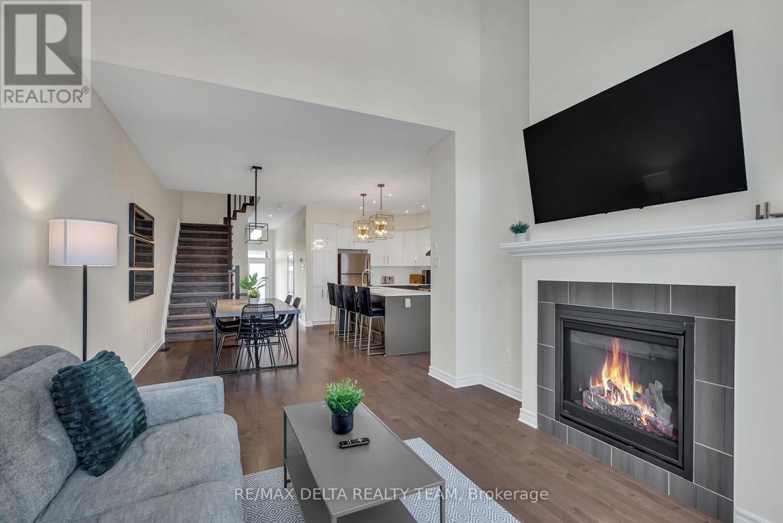 700 Guardian Grove, Ottawa, Ontario  K1X 3V5 - Photo 7 - X12542854