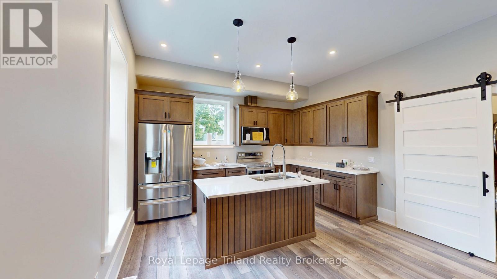 Unit 1 - 590 Hatch Street, Woodstock, Ontario N4S 1N8 - Photo 2 - X12542840