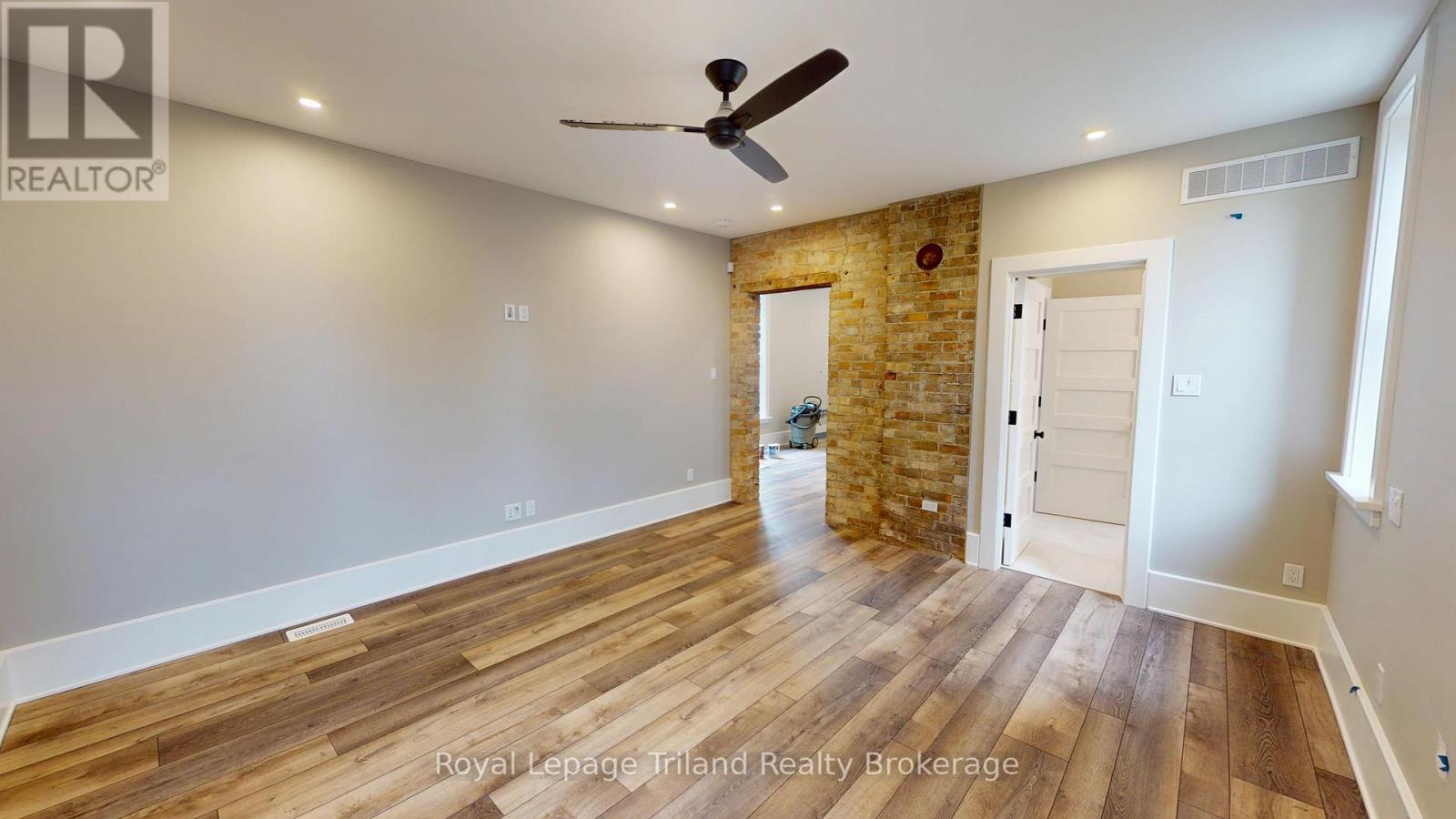 Unit 1 - 590 Hatch Street, Woodstock, Ontario N4S 1N8 - Photo 5 - X12542840