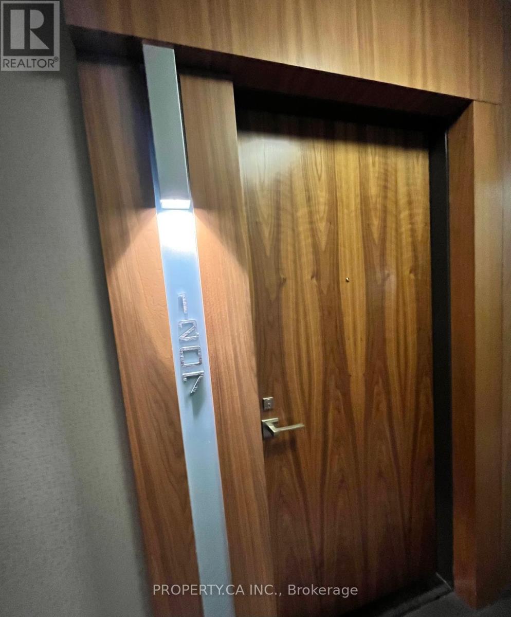 1207 - 36 Park Lawn Road, Toronto, Ontario  M8Y 3H8 - Photo 4 - W12542578