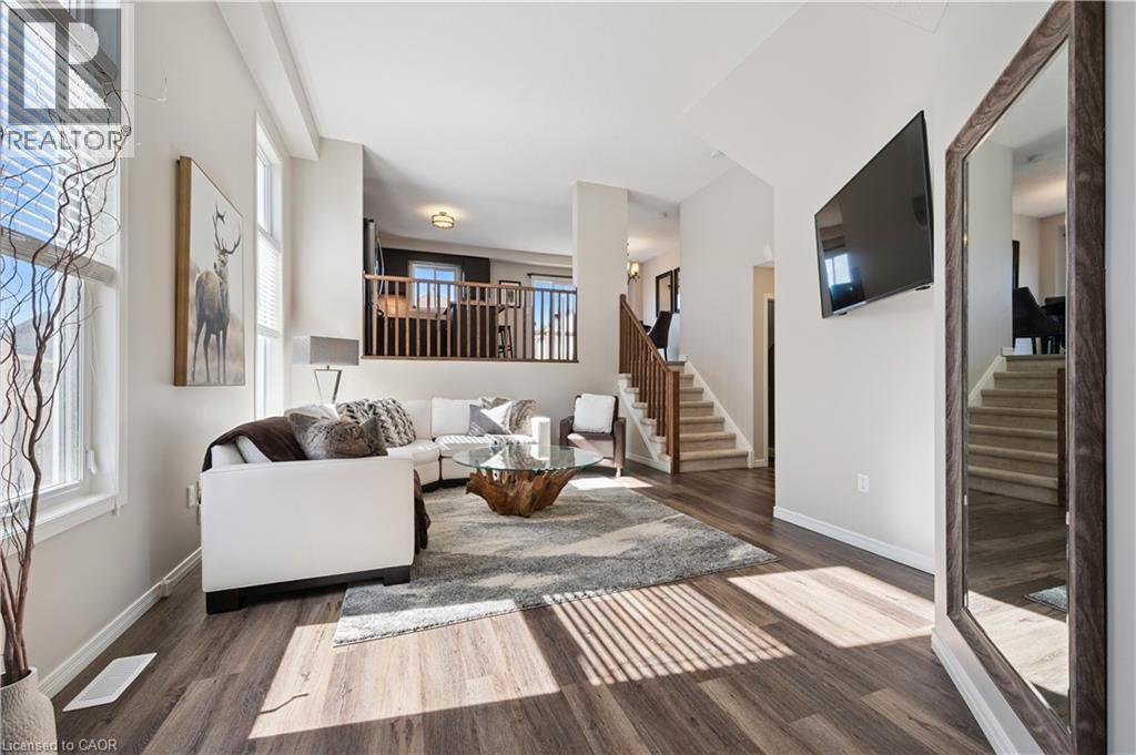 665 Albert Avenue N, Listowel, Ontario  N4W 0A1 - Photo 5 - 40777928